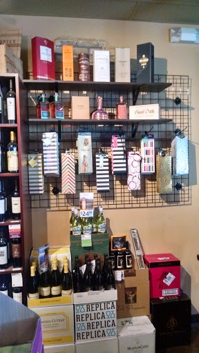 Liquor Store «DTC Wine & Spirits», reviews and photos, 4920 S Yosemite St C1, Greenwood Village, CO 80111, USA