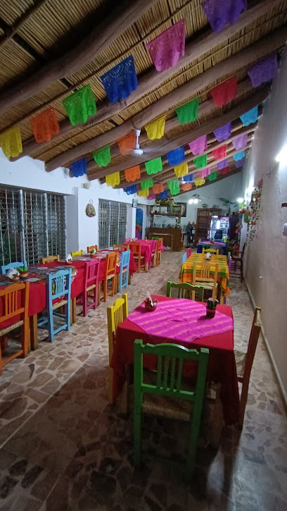 La Cosalteca Restaurante - Miguel Hidalgo y Costilla, Cosalá, 80700 Cosalá, Sin., Mexico