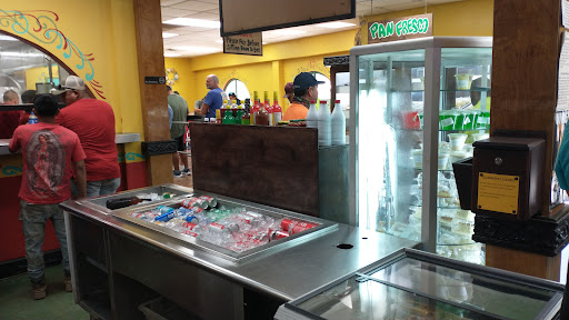 Mexican Grocery Store «El Tiempo Market», reviews and photos, 5526 Washington Ave, Houston, TX 77007, USA