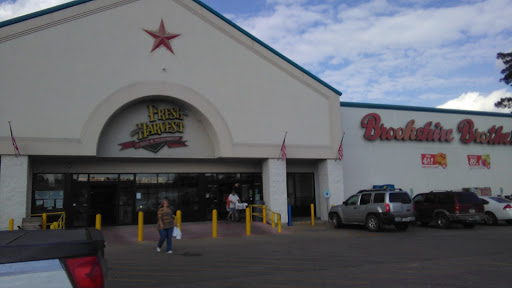 Grocery Store «Brookshire Brothers», reviews and photos, 603 E Houston St, Cleveland, TX 77327, USA