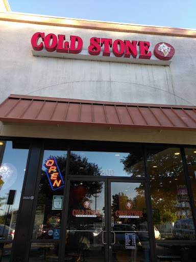 Ice Cream Shop «Cold Stone Creamery», reviews and photos, 9385 Elk Grove Blvd #200, Elk Grove, CA 95624, USA