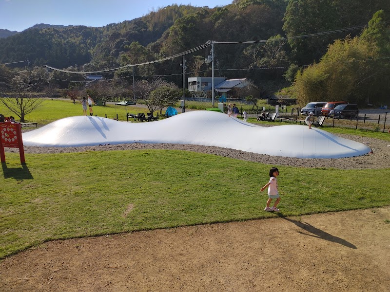 浦ノ内遊具公園