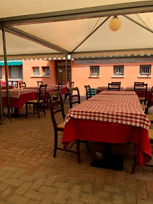 La Casetta - Ristorante e pizzeria Via Sabbioni Alti, 2, 45026 Lendinara RO, Italia