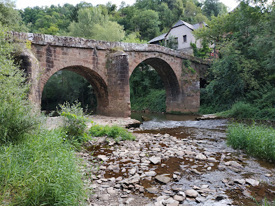 Pont romain à Conques-en-Rouergue