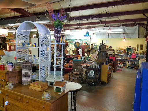 Consignment Shop «Baker Street Curiosity Shop», reviews and photos, 6780 Market St, Wilmington, NC 28405, USA