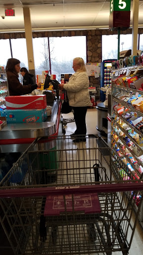 Supermarket «Super Stop & Shop», reviews and photos, 60 Brotherhood Plaza Dr, Washingtonville, NY 10992, USA