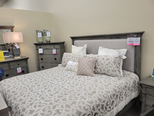 Furniture Store «Cleos Furniture & Mattress», reviews and photos, 225 W Oak St, Conway, AR 72032, USA