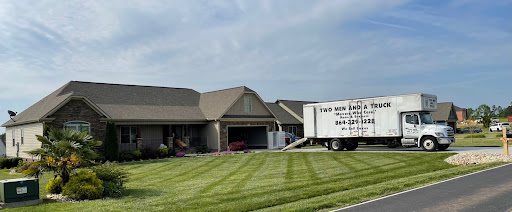 Moving and Storage Service «Two Men and a Truck», reviews and photos, 107 Sandra Ave, Greenville, SC 29611, USA