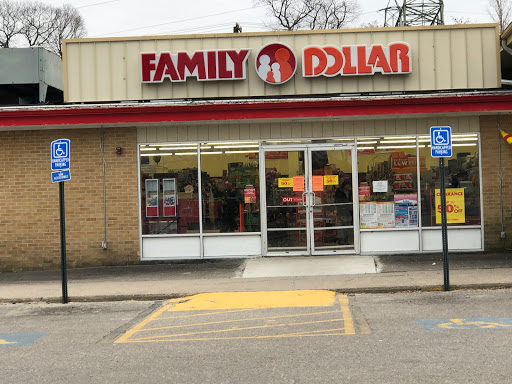 Dollar Store «FAMILY DOLLAR», reviews and photos, 401 Clinton Street, Woonsocket, RI 02895, USA