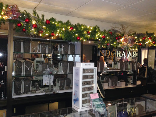 Jeweler «Kay Cameron Jewelers», reviews and photos, 48 Main St, Sayville, NY 11782, USA