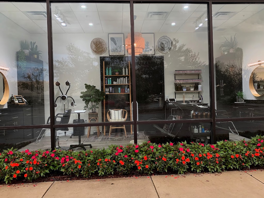 HAVEN hair studio 33543