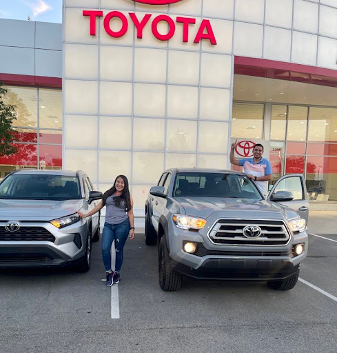 Toyota Dealer «Andy Mohr Toyota», reviews and photos, 8941 E US Hwy 36, Avon, IN 46123, USA