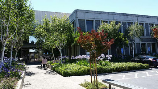 Oikos University