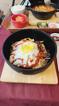 Bibimbap du Restaurant coréen Ma-Dam Restaurant coréen traiteur salon de thé orléans à Orléans - n°10