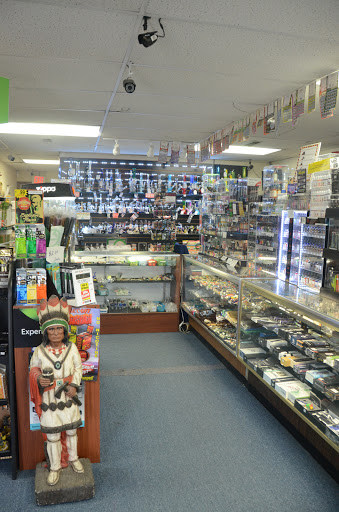 Tobacco Shop «Tobacco & Smoke Shop», reviews and photos, 91 Sugar Ln, Sugar Grove, IL 60554, USA