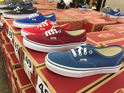 Shoe Store «Shoe City», reviews and photos, 4450 Firestone Blvd, South Gate, CA 90280, USA