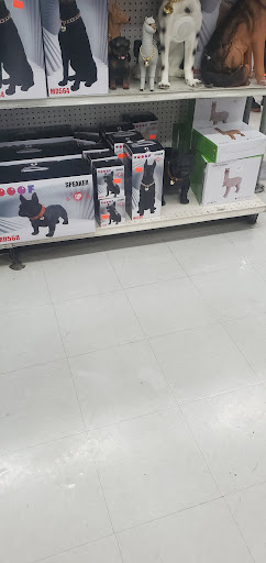 Shopping Mall «Peartree Square Shopping Plaza», reviews and photos, 691 Co Op City Blvd, Bronx, NY 10475, USA