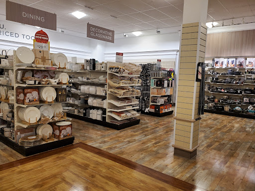 Department Store «HomeGoods», reviews and photos, 65 Commerce Way, Seekonk, MA 02771, USA