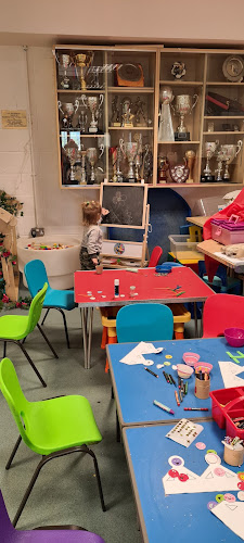 The Owl Tree Children's Cafe - Coffee shop