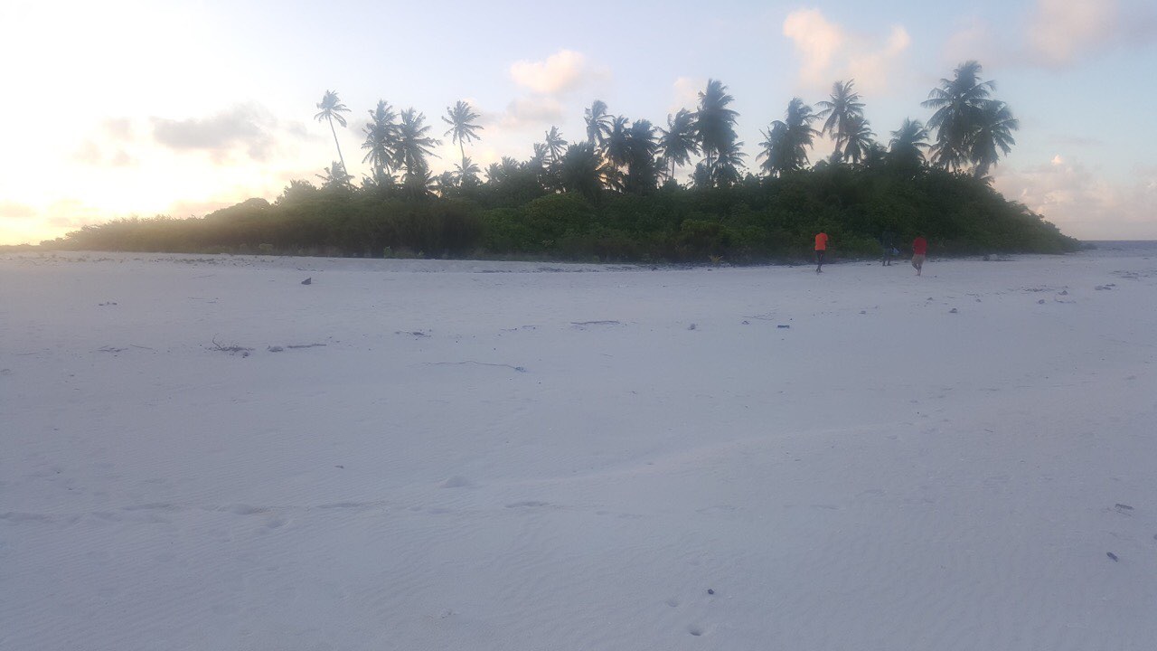 Fotografija Viligalaa Beach z prostorna obala