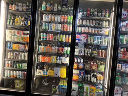 Wine Store «Canyon Crest Liquor», reviews and photos, 1350 Massachusetts Ave, Riverside, CA 92507, USA