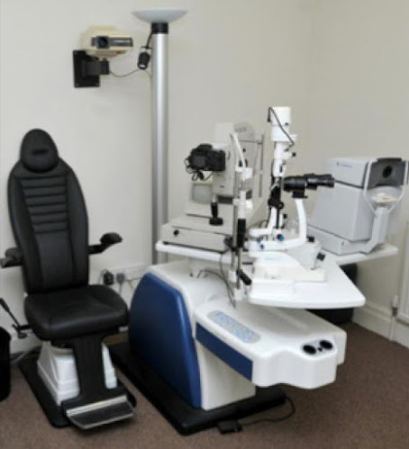 Reviews of Rabin Opticians in Manchester - Optician