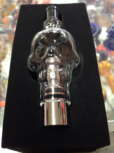 Tobacco Shop «Smoke Shop», reviews and photos, 8505 4th Ave, Brooklyn, NY 11209, USA