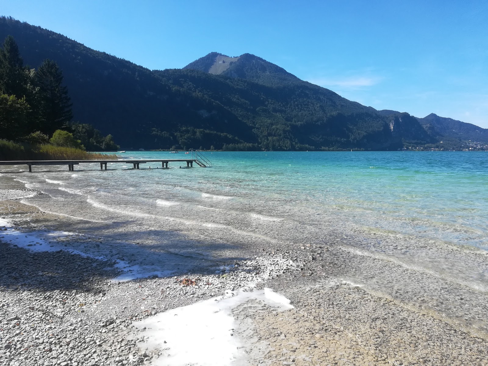 Φωτογραφία του Primusbauer Strand με μια ευρύχωρη ακτογραμμή