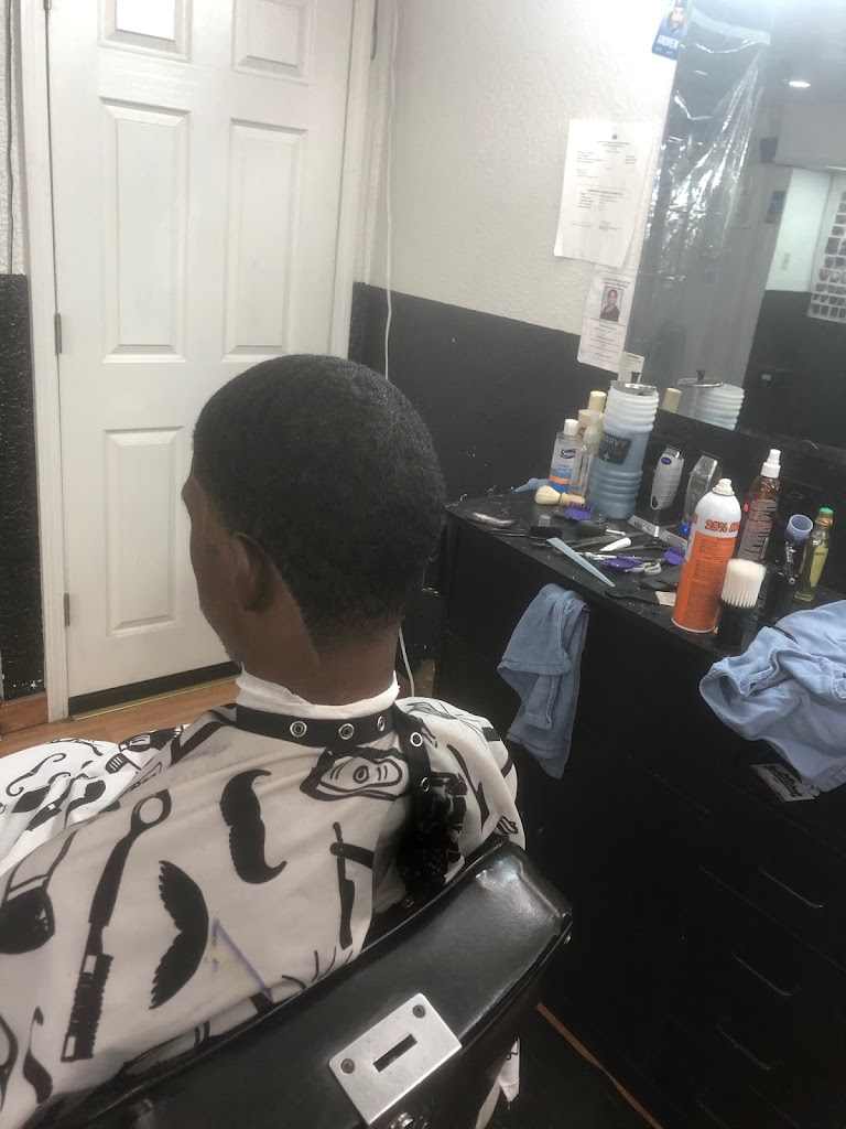 Pittsburgh Native Cuts & Styles 15221