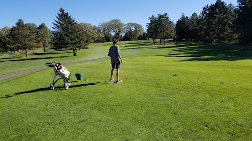 Golf Course «Bellwood Oaks Golf Course», reviews and photos, 13239 210th St E, Hastings, MN 55033, USA