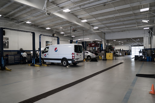 Mercedes Benz Dealer «Viti Mercedes-Benz», reviews and photos, 975 Fish Rd, Tiverton, RI 02878, USA