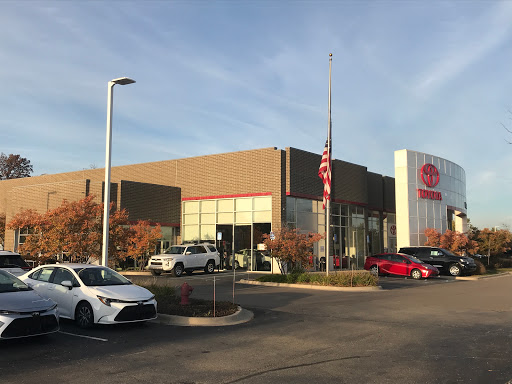 Toyota Dealer «Victory Toyota of Canton», reviews and photos, 46352 Michigan Ave, Canton, MI 48188, USA