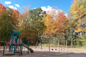 Pinegrove Park image