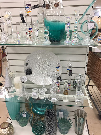 Department Store «Marshalls & HomeGoods», reviews and photos, 2700 Potomac Mills Cir, Woodbridge, VA 22192, USA