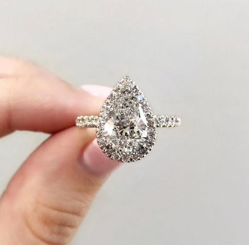 Jewelry Store «Mariloff Diamonds & Fine Jewelry», reviews and photos, 5151 Belt Line Rd #100, Dallas, TX 75254, USA