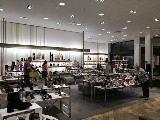 Clothing Store «Neiman Marcus», reviews and photos, 9700 Collins Ave, Bal Harbour, FL 33154, USA