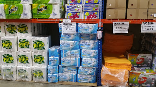 Supermarket «Rey Chavez Distributors Corporation», reviews and photos, 780 W 17th St, Hialeah, FL 33010, USA