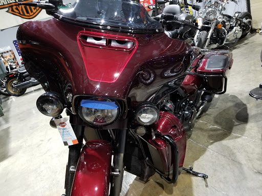 Harley-Davidson Dealer «Bergen County Harley-Davidson (Service Opens 9am)», reviews and photos, 124 Essex St, Rochelle Park, NJ 07662, USA