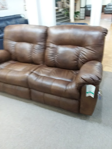 Furniture Store «Puritan Furniture», reviews and photos, 1061 New Britain Ave, West Hartford, CT 06110, USA