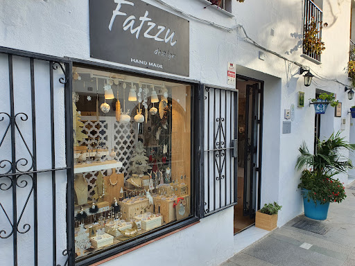 Fatzzu Design - C. Málaga, 10, 29650 Mijas, Málaga, España