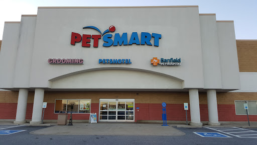 PetSmart, 1700 Fruitville Pike, Lancaster, PA 17601, USA, 