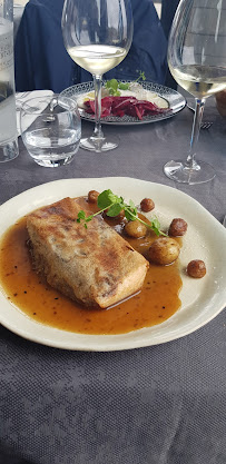 Plats et boissons du Restaurant de spécialités à base de poisson-pêcheur Le Relais du Gois à Beauvoir-sur-Mer - n°2