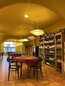Restaurante La Vinoteca Av. del Cidacos, 56, 26589 Arnedillo, La Rioja, España