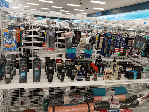 Clothing Store «Ross Dress for Less», reviews and photos, 1217 W State Hwy 114, Grapevine, TX 76051, USA