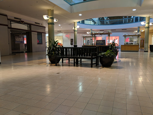 Shopping Mall «York Galleria Mall», reviews and photos, 2899 Whiteford Rd, York, PA 17402, USA