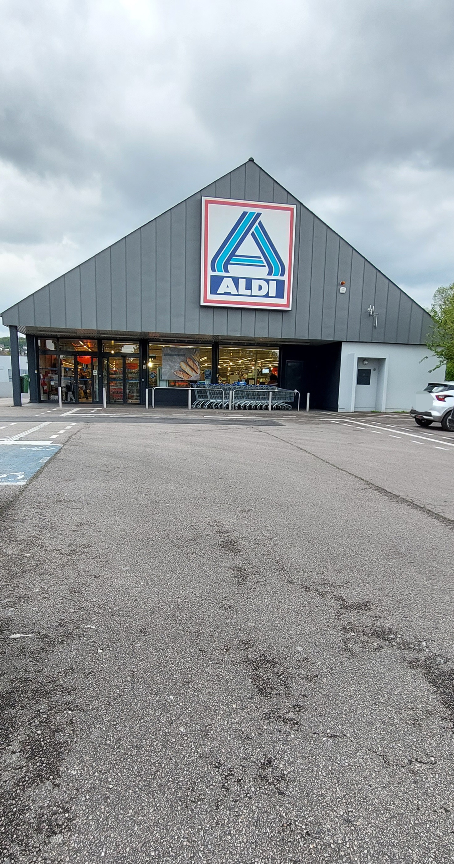 Photo n° 1 de l'avis de Edi.O fait le 24/04/2023 à 20:51