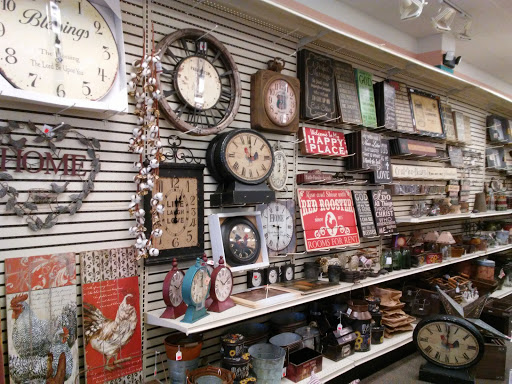 Shopping Mall «West Kentucky Factory Outlet», reviews and photos, 385 Outlet Ave, Eddyville, KY 42038, USA