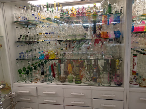 Tobacco Shop «Sky Smoke Shop», reviews and photos, 247 W Grant Rd, Tucson, AZ 85705, USA