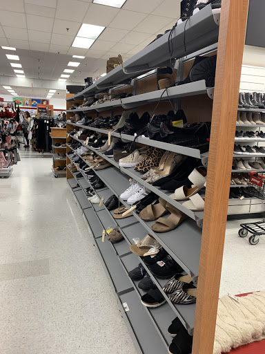 Department Store «T.J. Maxx», reviews and photos, 1850 Rio Hill Center, Charlottesville, VA 22901, USA