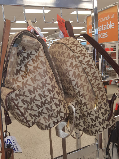 Clothing Store «Ross Dress for Less», reviews and photos, 1082 S Mt Vernon Ave, Colton, CA 92324, USA